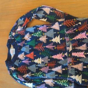 Hanna Anderson 5t Christmas PJs set